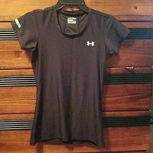 UA fitted top